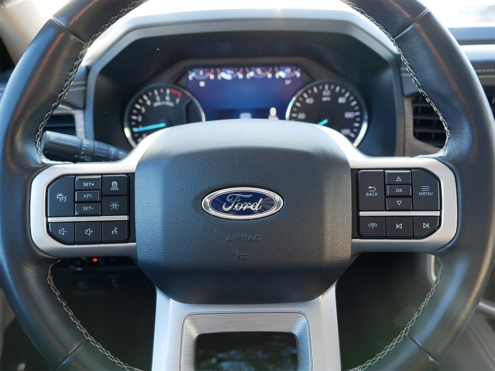 Certified 2024 Ford Expedition Limited image 25