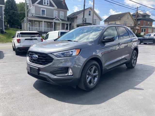 Certified 2024 Ford Edge SEL w/ Sport Appearance Package AWD/4WD image 2