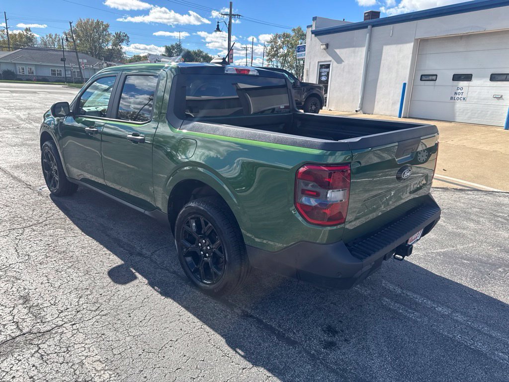Certified 2025 Ford Maverick XLT w/ XLT Luxury Package AWD/4WD image 6
