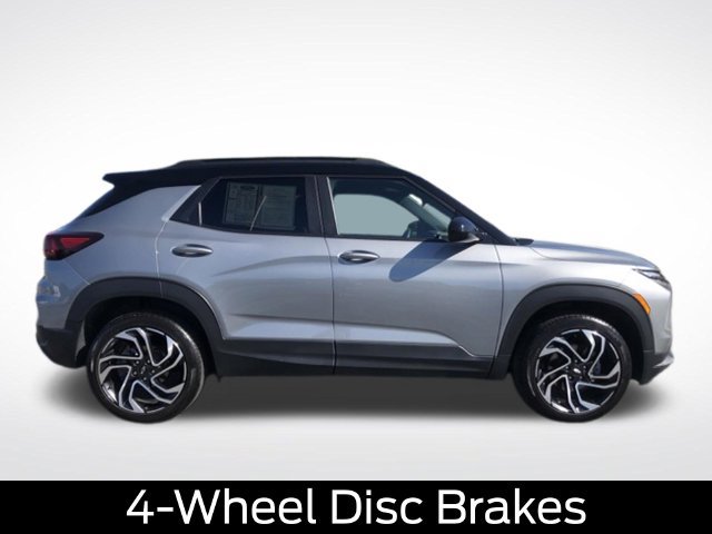 Used 2024 Chevrolet TrailBlazer RS w/ Convenience Package AWD/4WD image 32