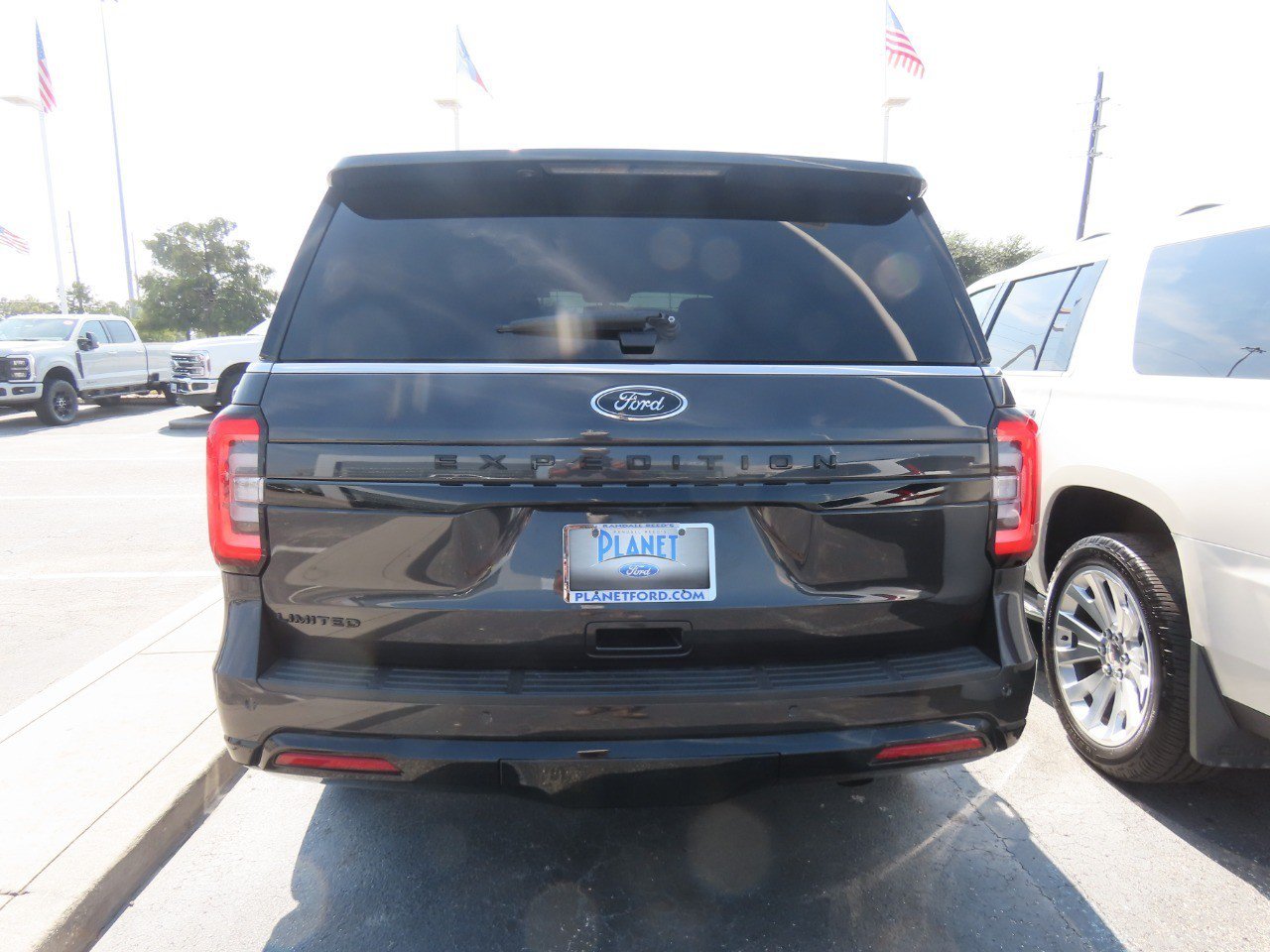 Certified 2023 Ford Expedition Limited RWD image 12