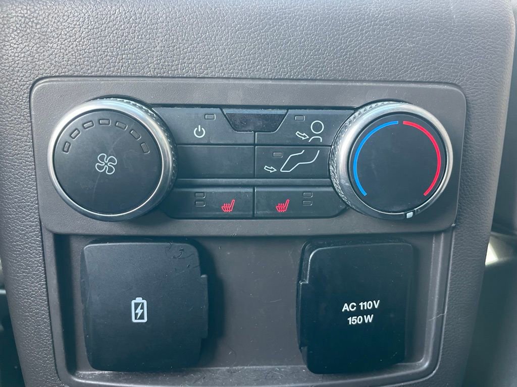 Certified 2022 Ford Explorer Platinum w/ Equipment Group 601A image 13