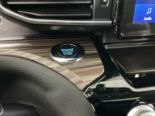 Certified 2022 Ford Explorer Limited AWD/4WD image 27