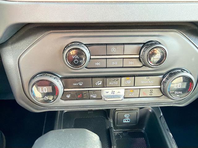 Certified 2025 Ford Bronco Outer Banks AWD/4WD image 16