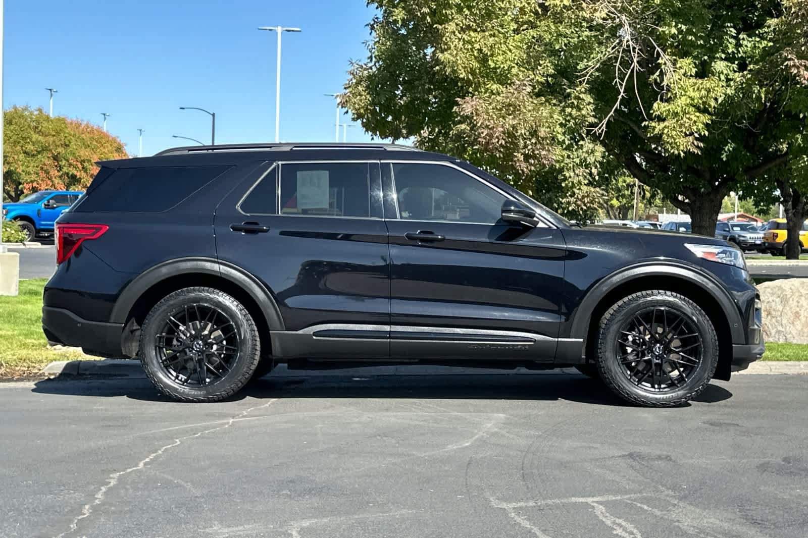 Certified 2021 Ford Explorer ST w/ Equipment Group 401A AWD/4WD image 8