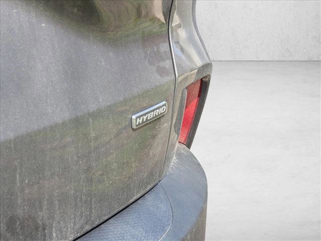 Certified 2025 Ford Escape ST-Line w/ Equipment Group 301A image 11