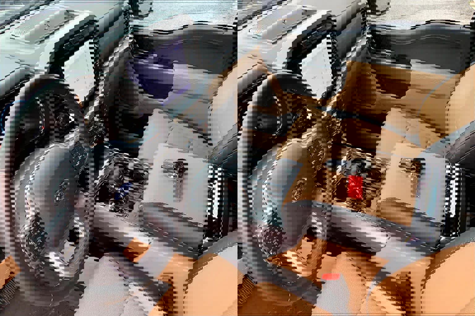 Certified 2023 Ford F150 Lariat w/ Trailer Tow Package image 15