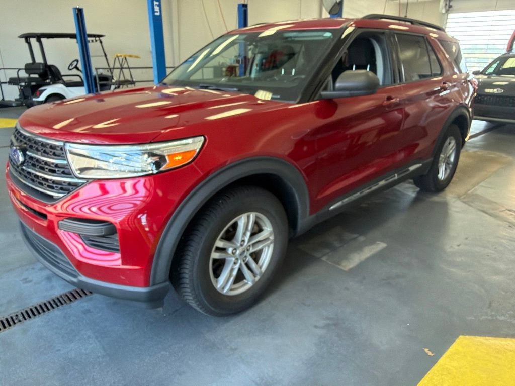 Certified 2021 Ford Explorer XLT AWD/4WD image 4