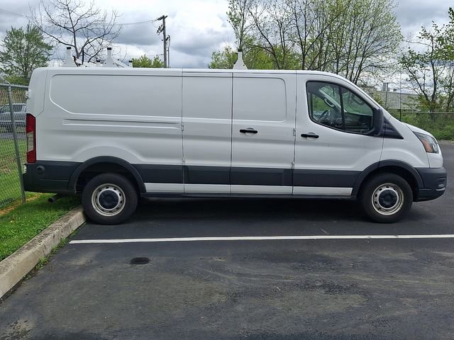 Certified 2020 Ford Transit 250 Low Roof RWD image 9