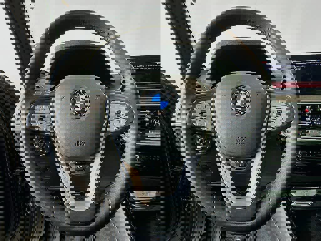 Used 2023 BMW X3 xDrive30i w/ Premium Essential Package image 19