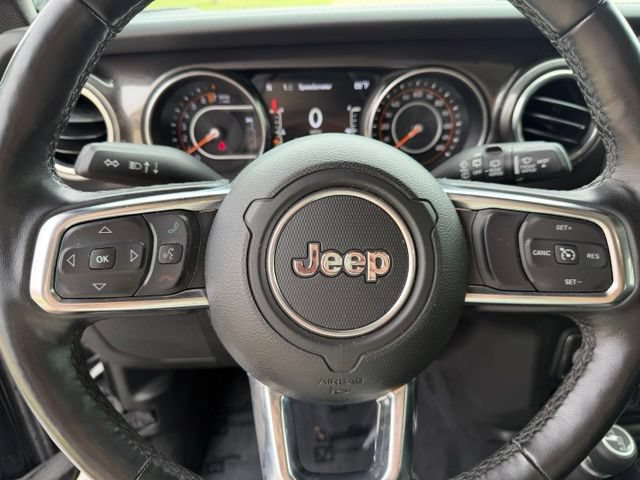 Used 2019 Jeep Wrangler Unlimited Sahara AWD/4WD image 13