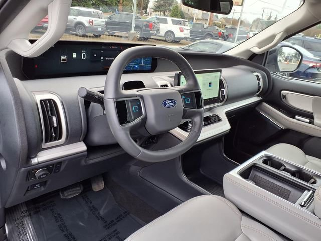 Certified 2025 Ford Expedition Max Active AWD/4WD image 16