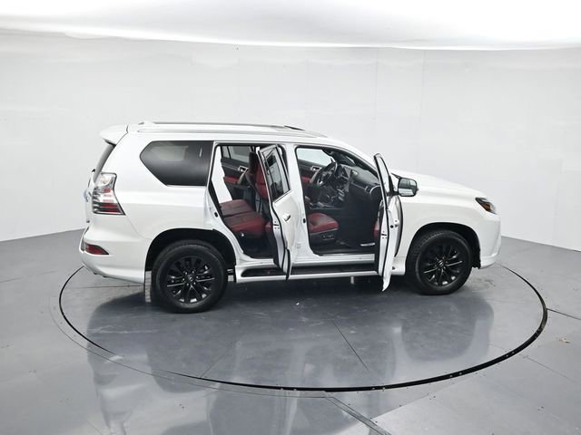 Used 2022 Lexus GX 460 Premium w/ Premium Plus Package image 47