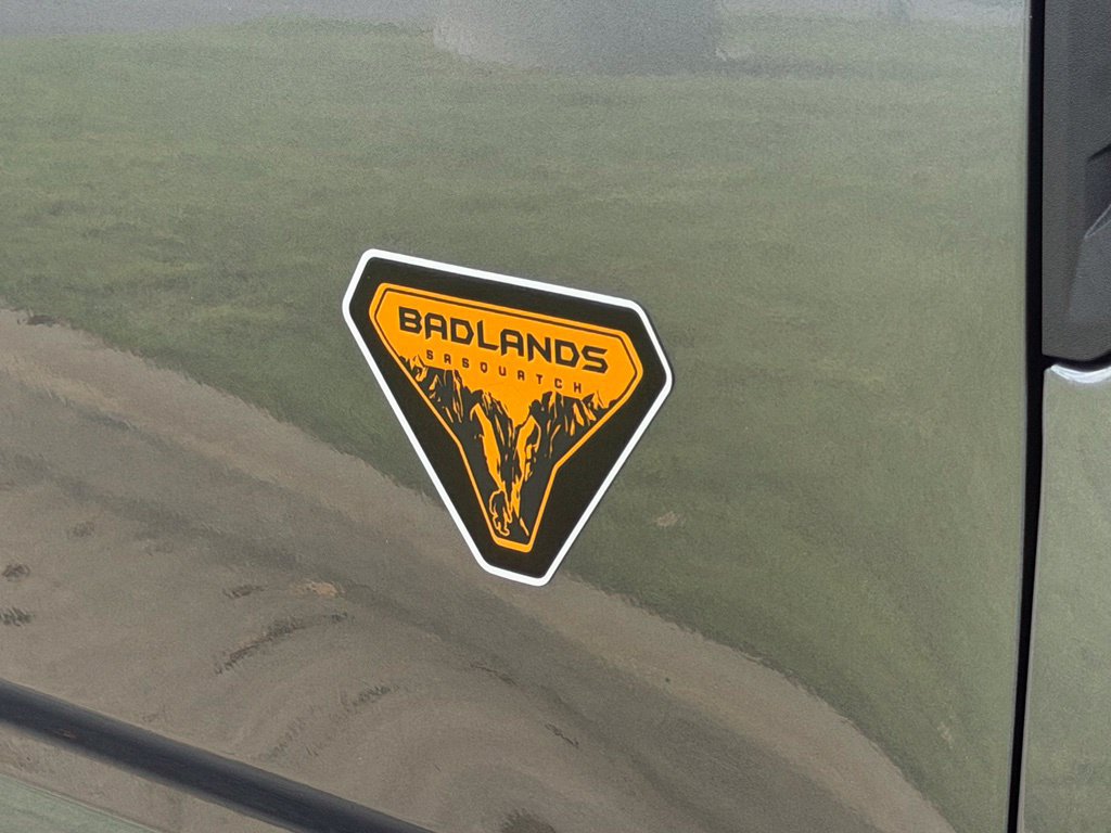 Certified 2026 Ford Bronco Sport Badlands w/ Sasquatch Badlands Package AWD/4WD image 17