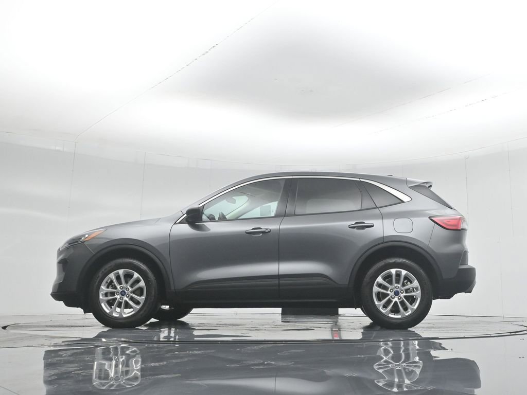 Certified 2022 Ford Escape SE w/ Convenience Package image 58