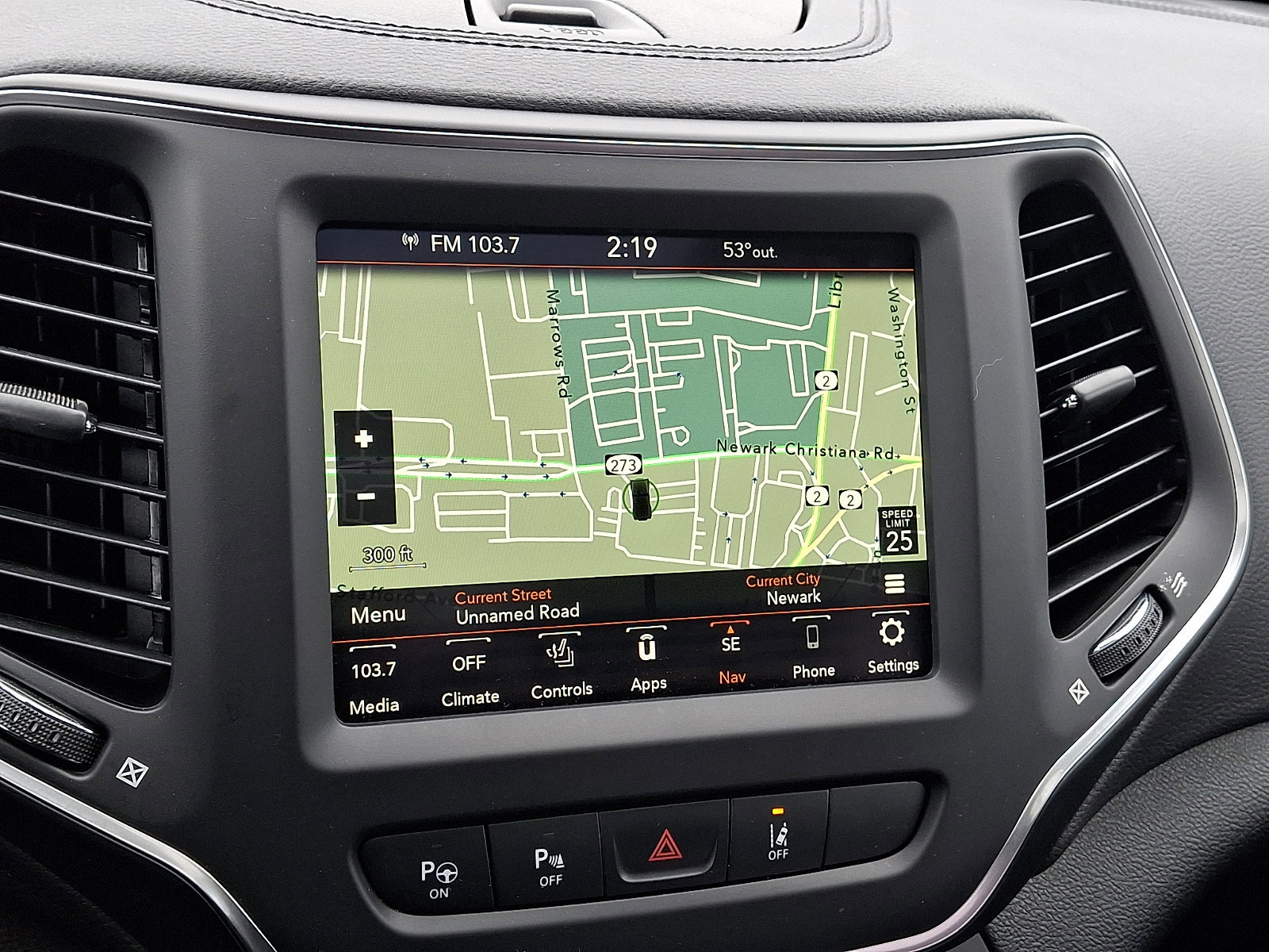 Used 2023 Jeep Cherokee Altitude Lux w/ Lux Elite Package image 22