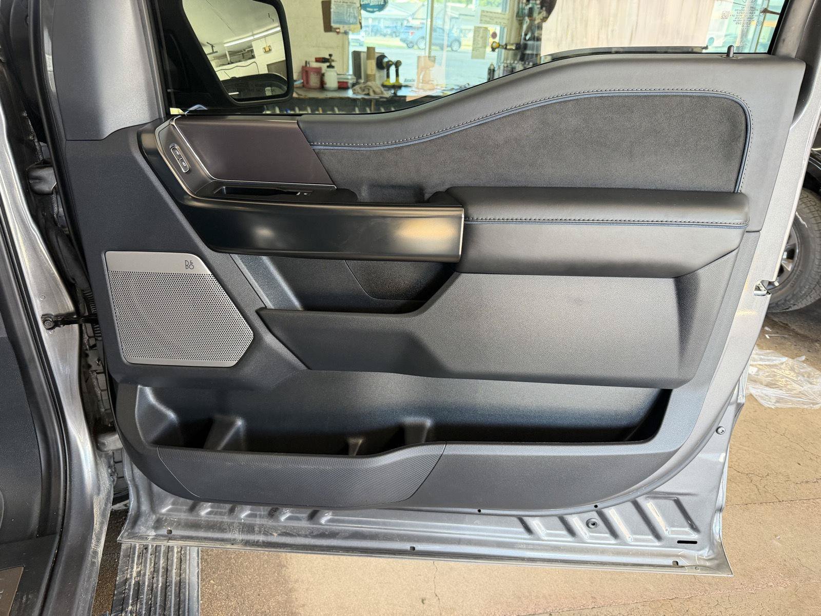 Certified 2024 Ford F150 Platinum AWD/4WD image 27