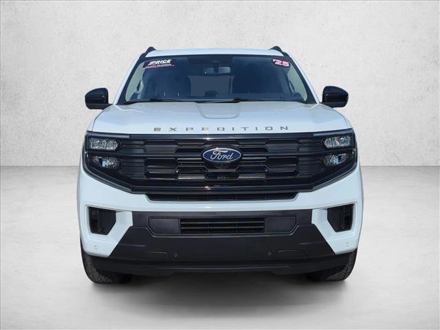 Certified 2025 Ford Expedition Active RWD image 11