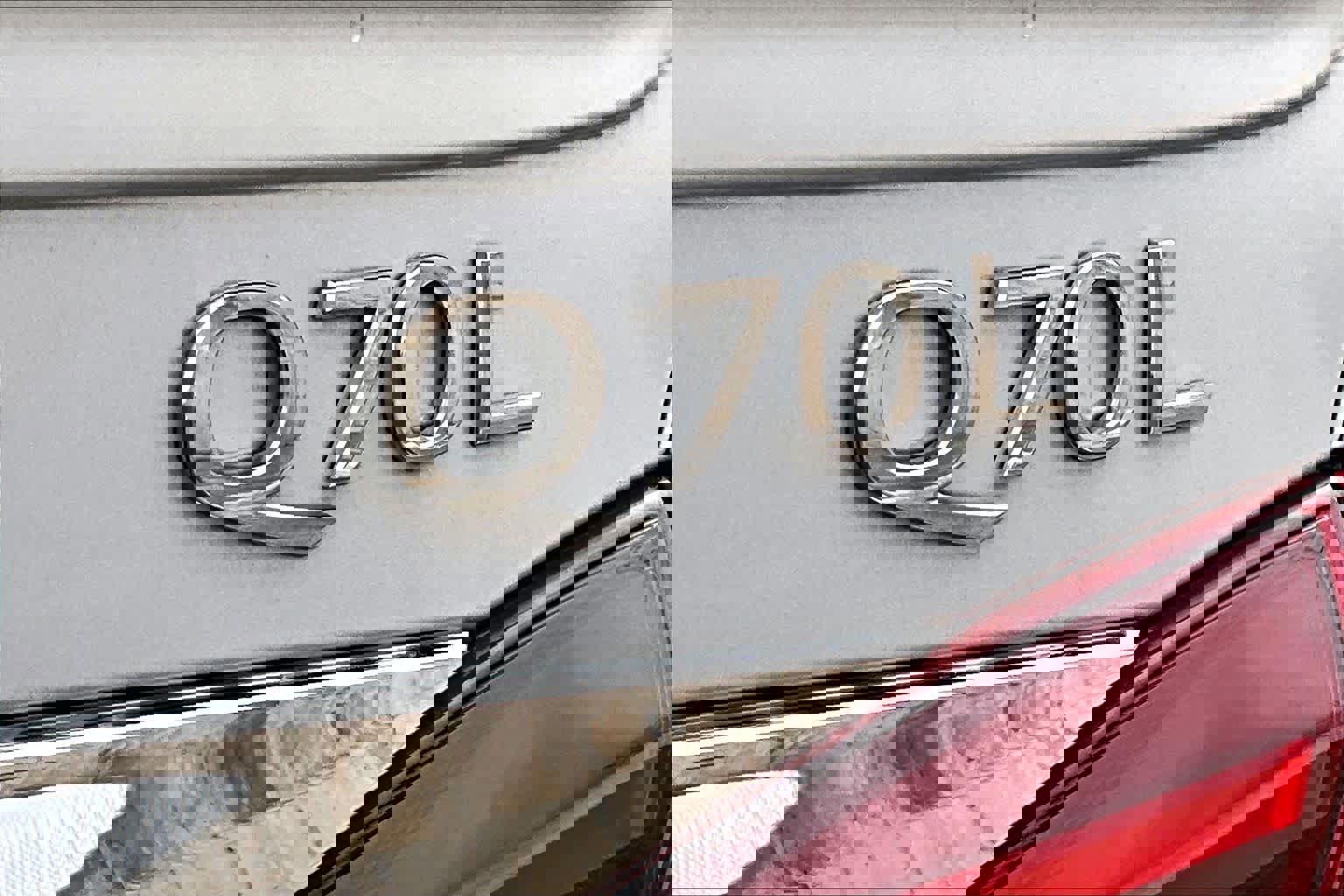 Used 2018 INFINITI Q70 L 3.7 image 13