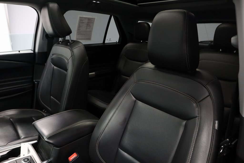 Certified 2023 Ford Explorer XLT w/ Equipment Group 202A image 26