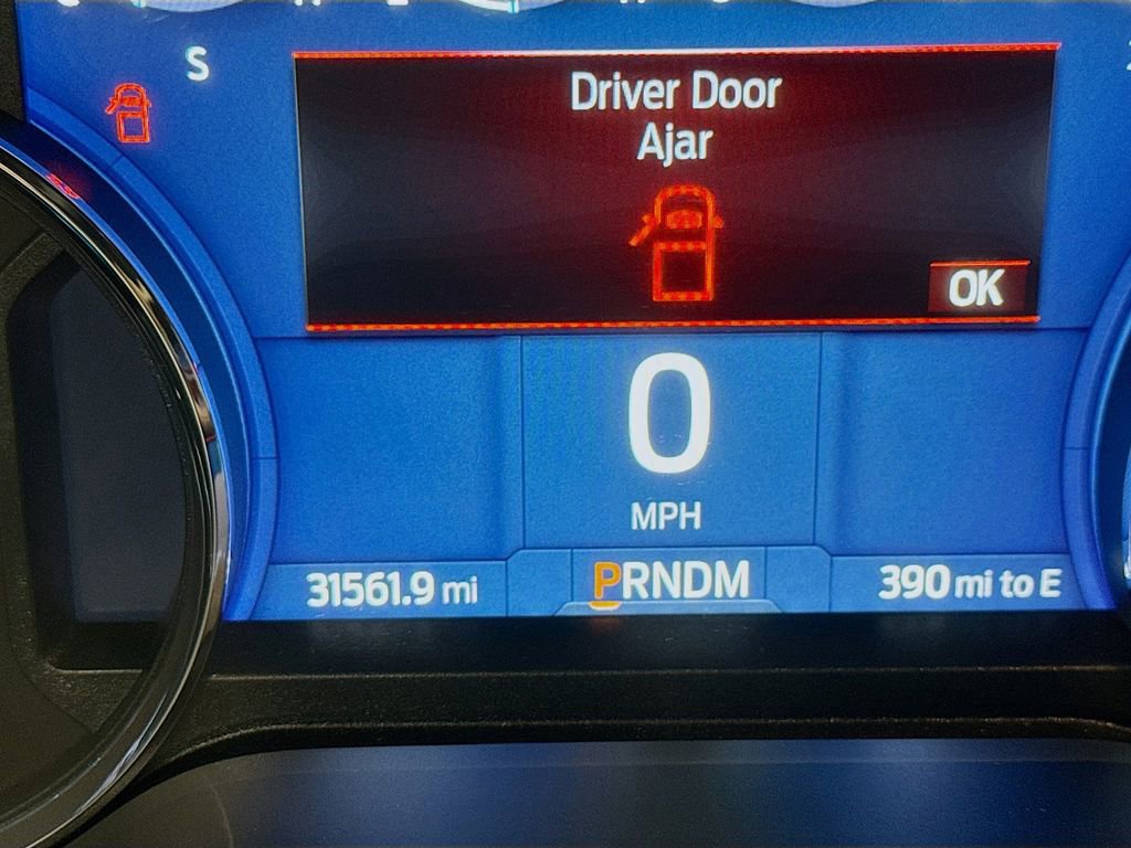 Certified 2022 Ford F150 XLT w/ Equipment Group 302A High image 17