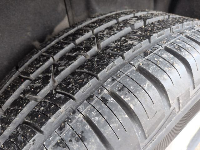 Used 2021 Chevrolet Traverse LT image 54