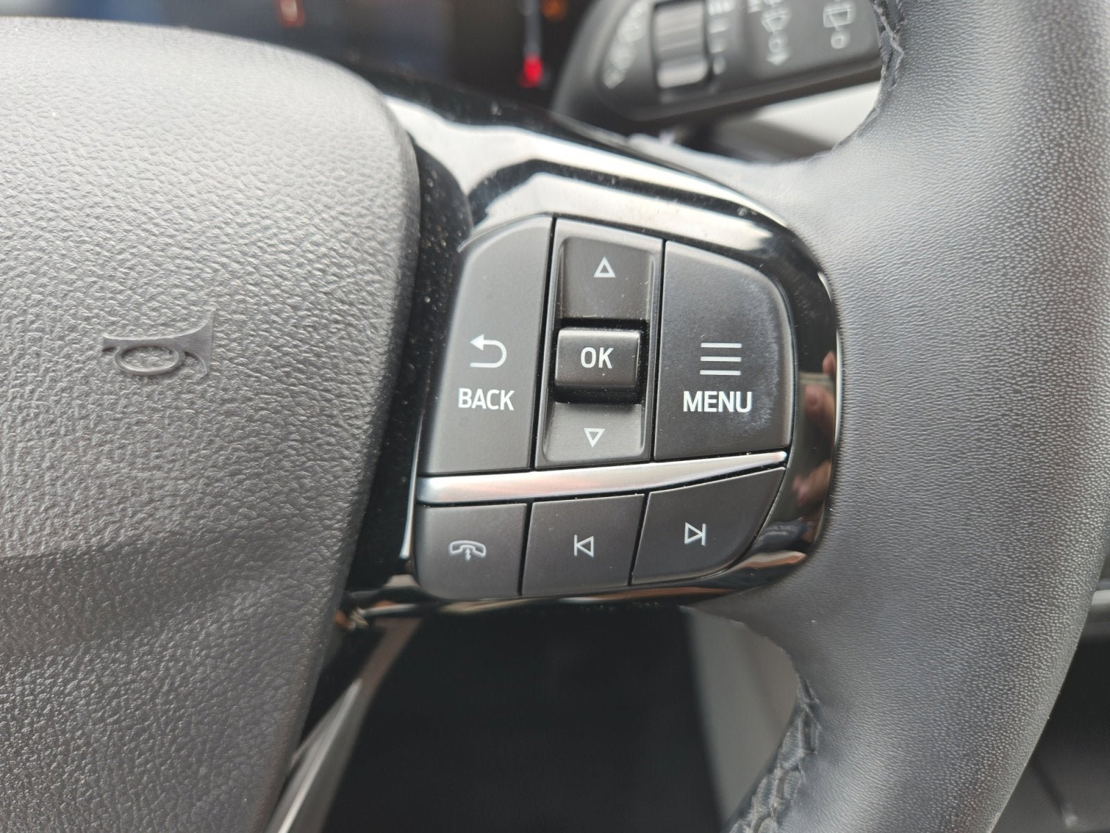 Certified 2023 Ford Escape Active AWD/4WD image 14