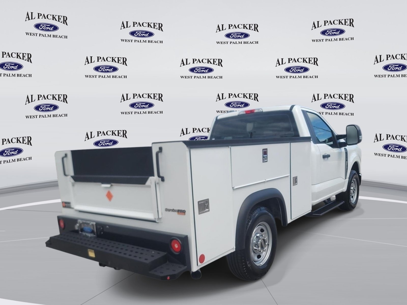 Certified 2024 Ford F250 XL w/ XL Chrome Package RWD image 5