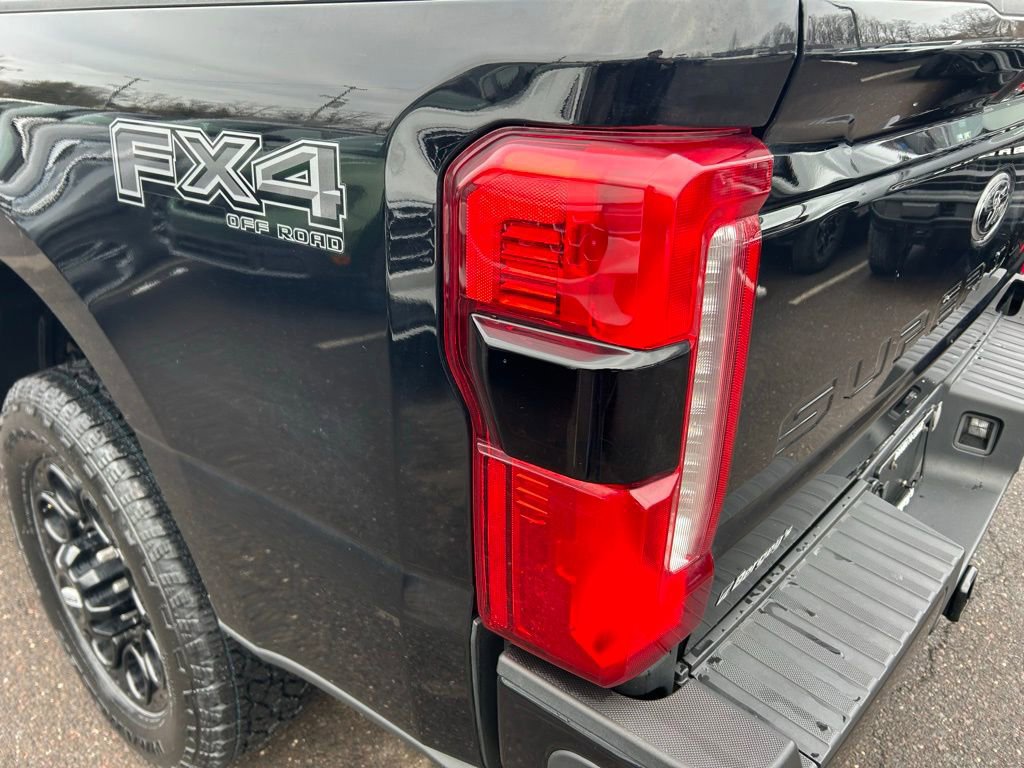 Certified 2023 Ford F250 Lariat w/ Lariat Ultimate Package image 38