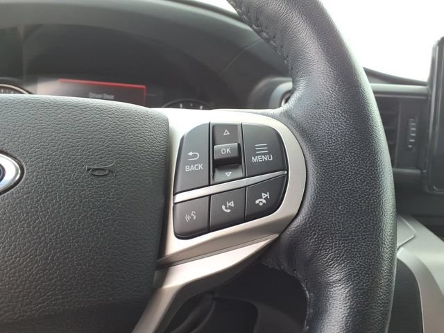 Certified 2021 Ford Explorer XLT w/ Equipment Group 202A AWD/4WD image 18