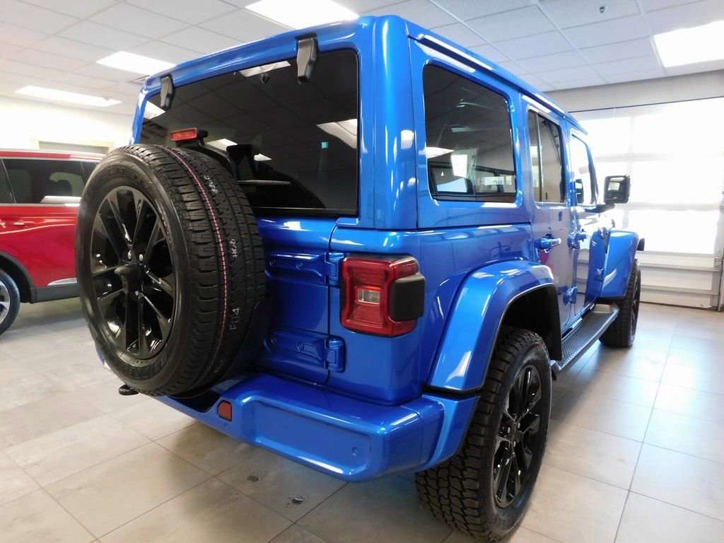 Used 2022 Jeep Wrangler Unlimited Sahara image 7