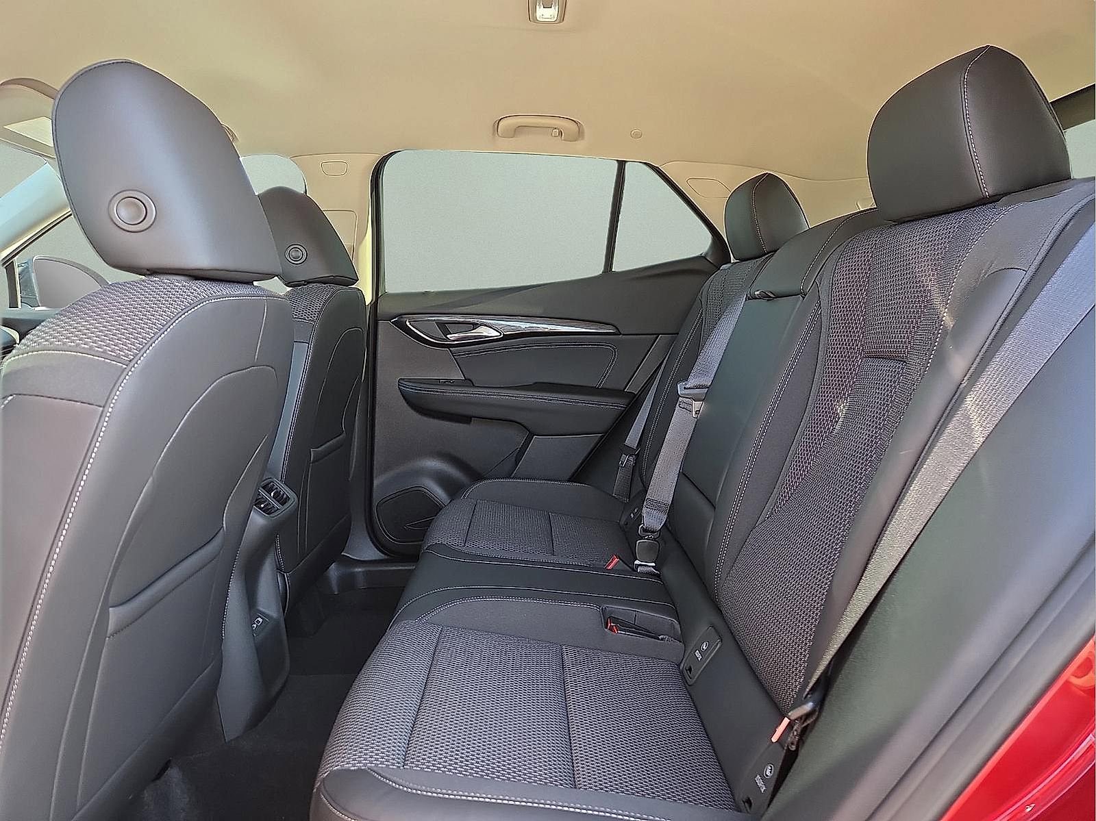 Used 2023 Buick Envision Preferred w/ Sport Touring Package AWD/4WD image 10