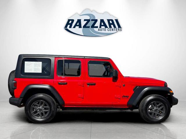 Used 2024 Jeep Wrangler Unlimited Sport AWD/4WD image 2