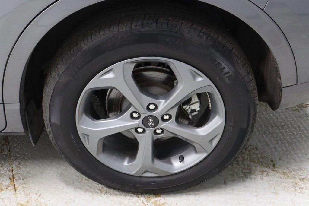 Certified 2024 Ford Escape ST-Line w/ Tech Pack #1 image 16