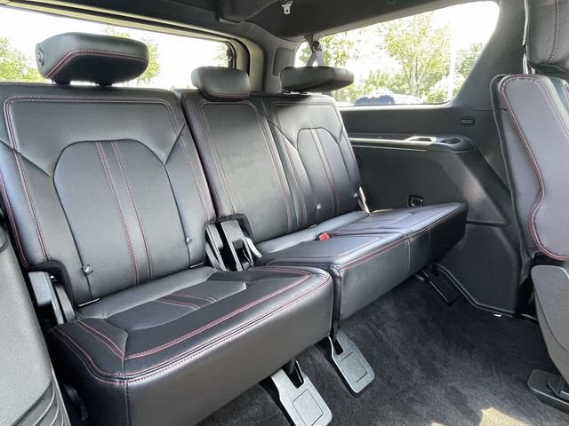 Certified 2019 Ford Expedition Max Limited w/ Equipment Group 303A AWD/4WD image 30