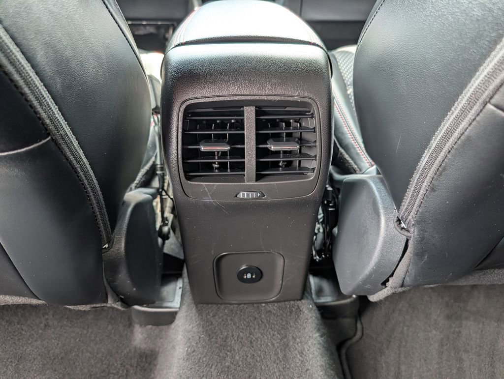 Certified 2025 Ford Escape ST-Line FWD image 26