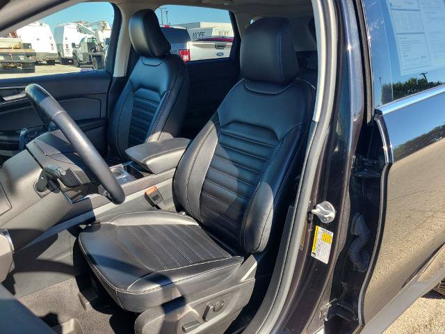 Certified 2023 Ford Edge SEL w/ Convenience Package AWD/4WD image 17