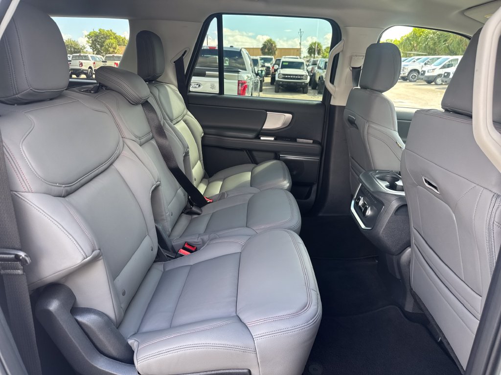 Certified 2025 Ford Expedition Max Active RWD image 28