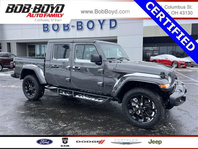 Used 2025 Jeep Gladiator Sport image 7