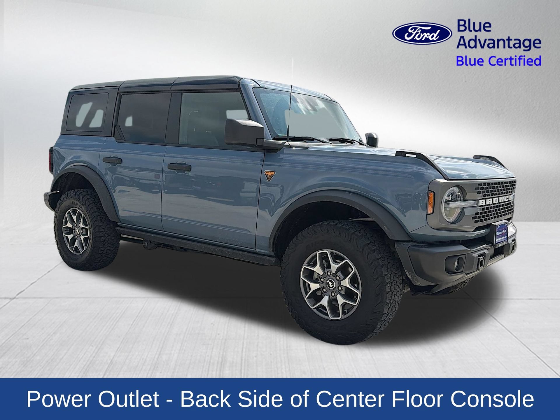 Certified 2025 Ford Bronco Badlands AWD/4WD image 4