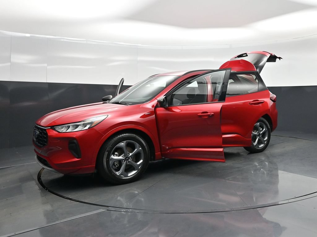 Certified 2023 Ford Escape ST-Line w/ Tech Pack #1 FWD image 28