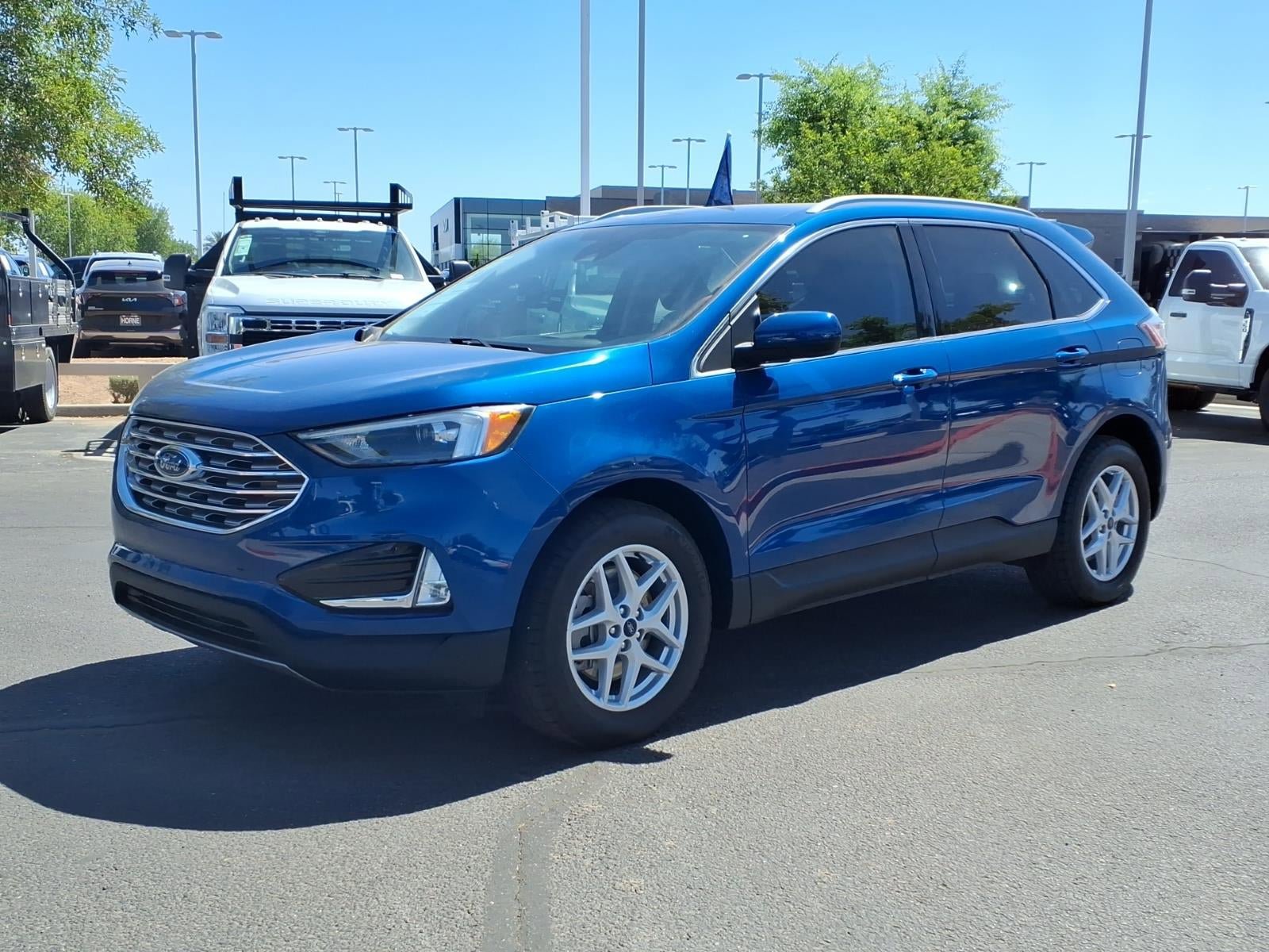 Certified 2022 Ford Edge SEL w/ Convenience Package AWD/4WD image 8