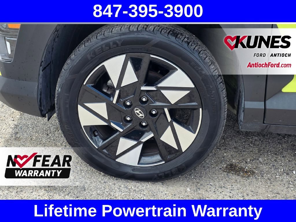 Used 2024 Hyundai Kona SEL AWD/4WD image 16