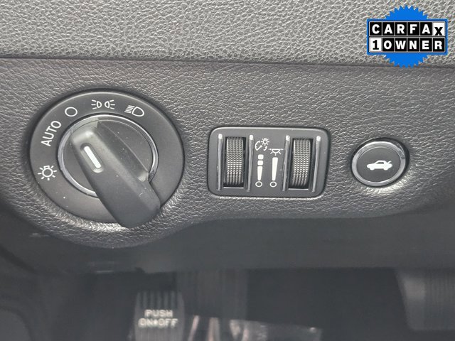 Used 2022 Chrysler 300 Touring image 19