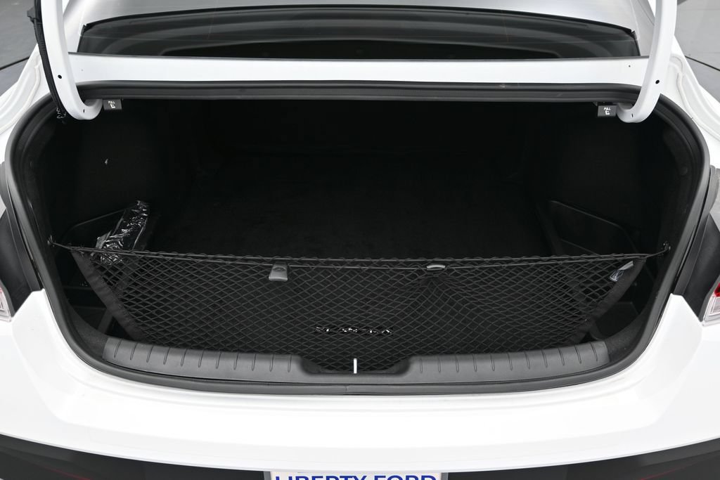Used 2025 Hyundai Elantra SEL FWD image 16