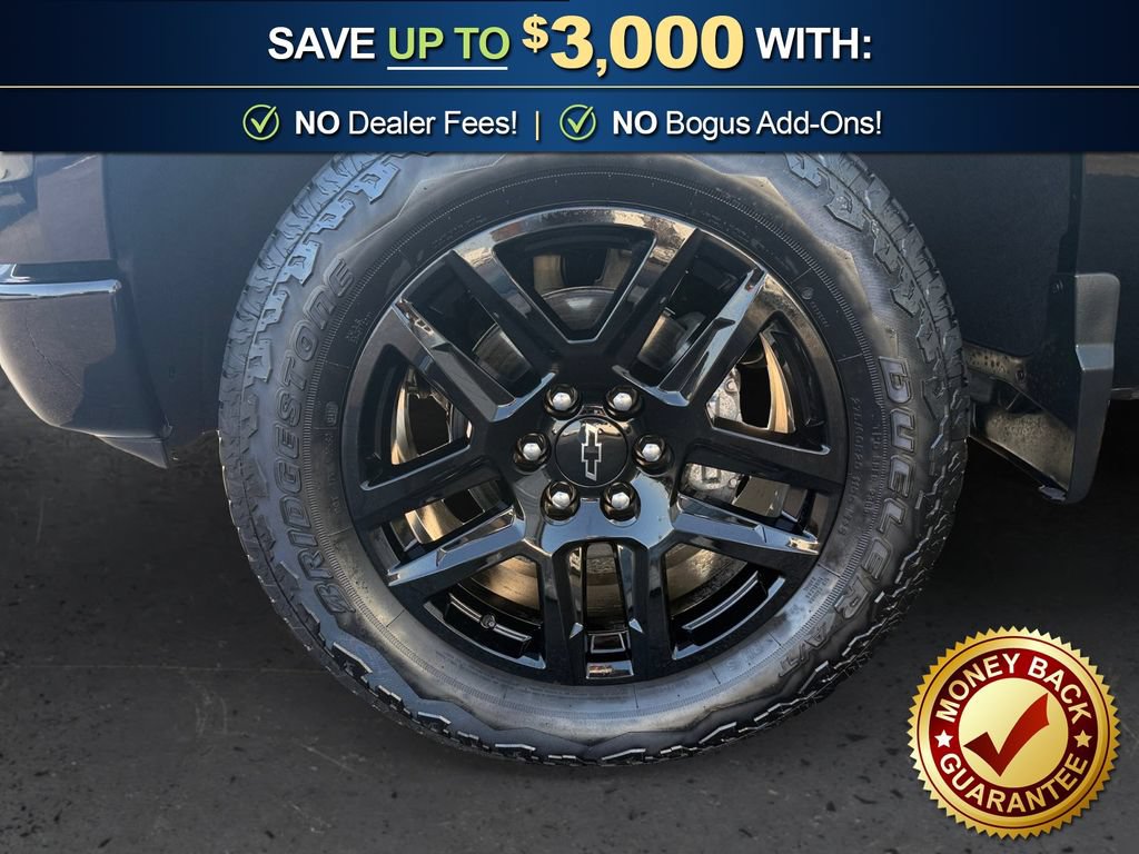 Used 2026 Chevrolet Silverado 1500 Custom Trail Boss w/ Turbomax Blackout Package AWD/4WD image 11