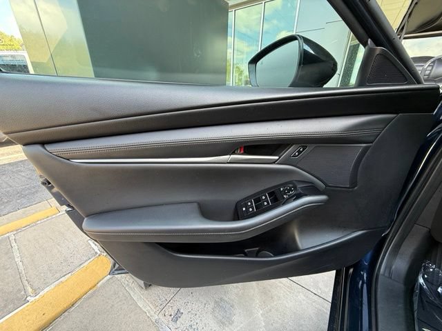 Used 2024 MAZDA MAZDA3 s FWD image 12