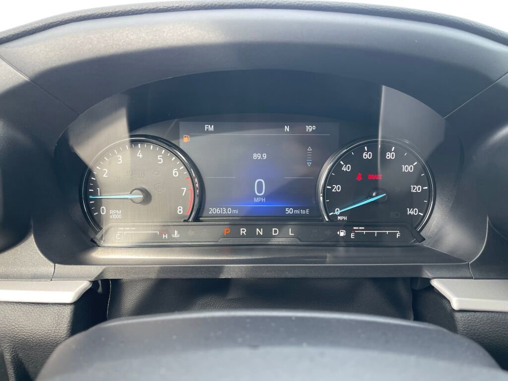 Certified 2022 Ford Explorer XLT w/ Equipment Group 202A image 21