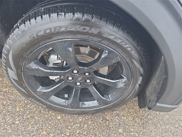 Certified 2023 Ford Explorer ST-Line w/ Class IV Trailer Tow Package image 21