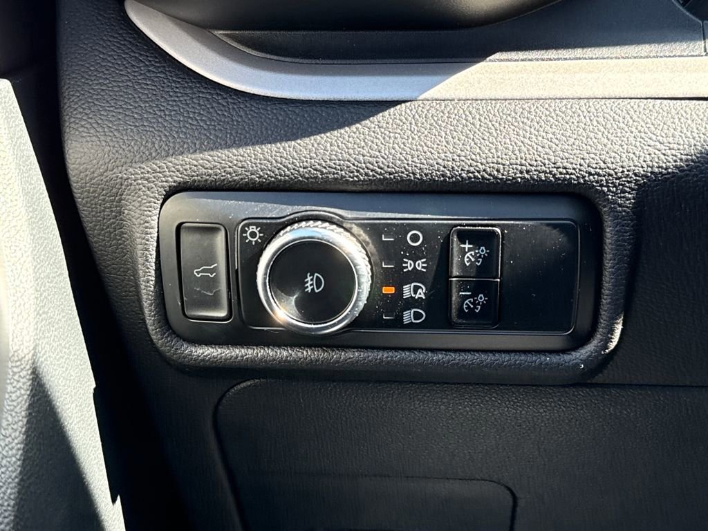 Certified 2023 Ford Explorer XLT w/ Equipment Group 202A image 26